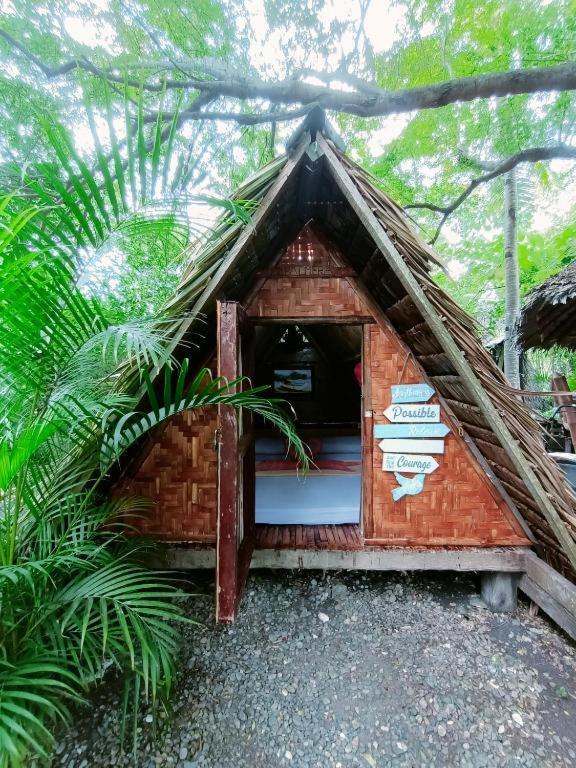 Archery-Asia Nipa Huts โมอัลโบอัล ภายนอก รูปภาพ